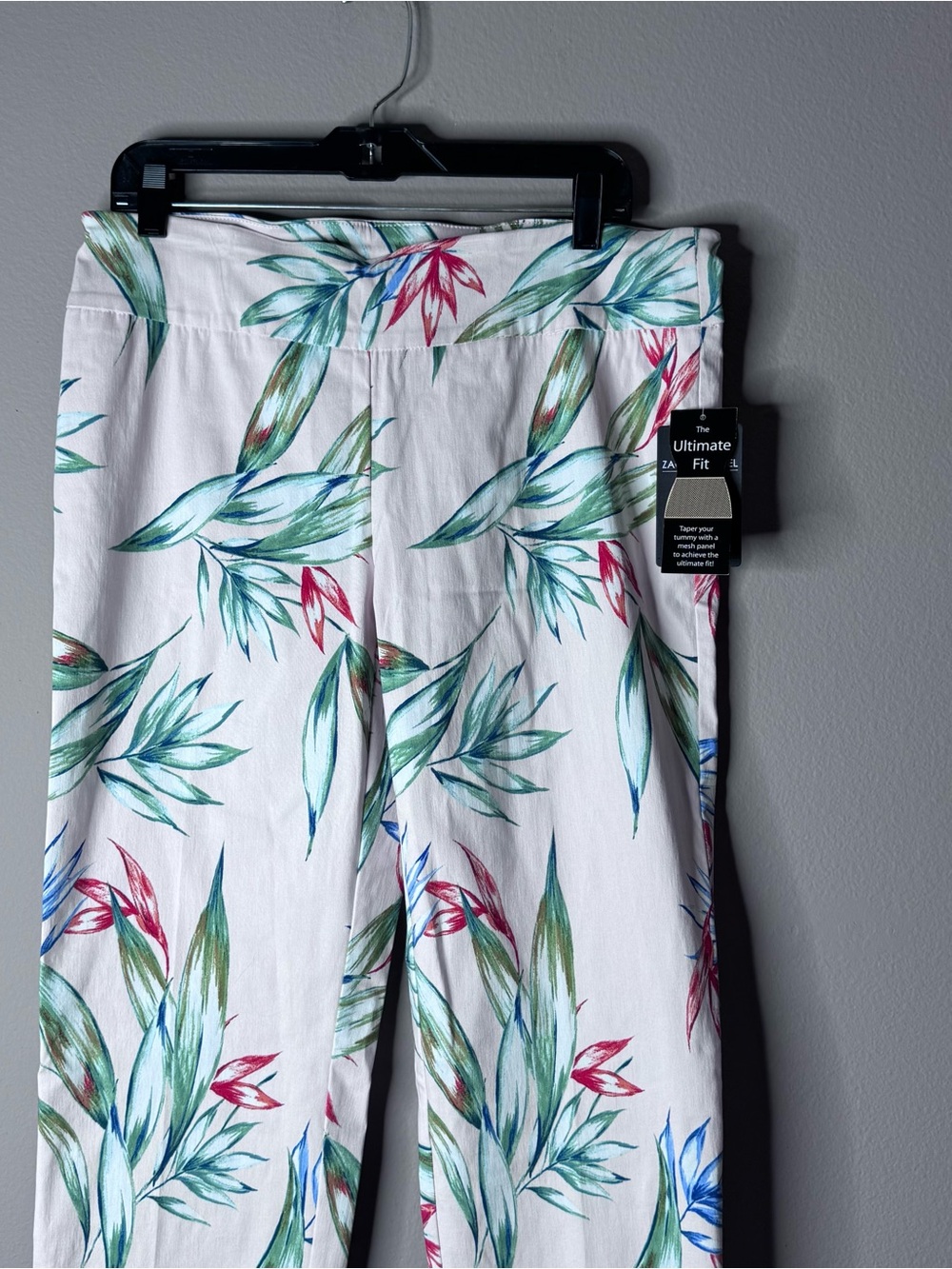 New Zac & Rachel Floral Print White Pull-On Pants Sz 12 - Picture 4 of 10